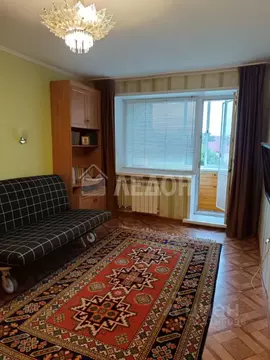 2-к кв. Омская область, Омск Привокзальный мкр, ул. Карбышева, 25 ...