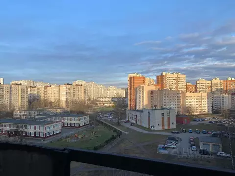 3-к кв. Санкт-Петербург Бухарестская ул., 114к1 (70.8 м)