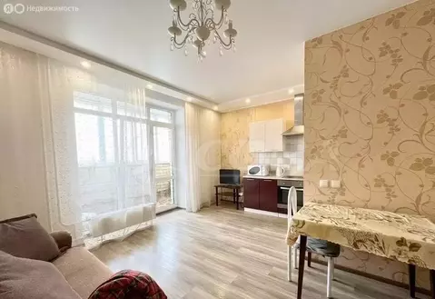 Квартира-студия: Тюмень, улица Тимофея Чаркова, 79к3 (29.3 м)