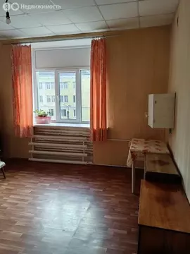 1к в 3-комнатной квартире (16.9 м)