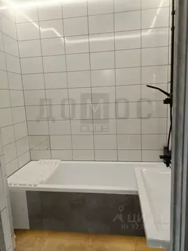 2-к кв. Свердловская область, Екатеринбург ул. Отрадная, 1/2 (45.0 м)