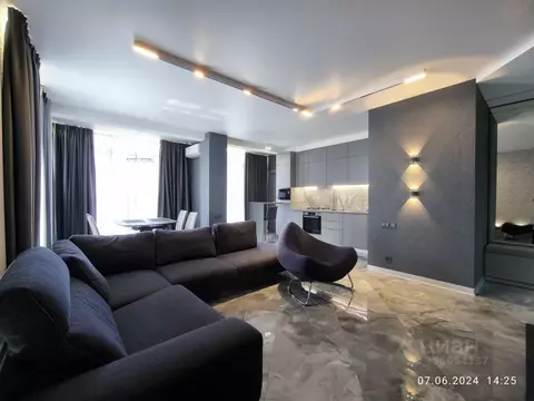 2-к кв. Крым, Симферополь ул. Залесская, 23Ак1 (80.0 м)