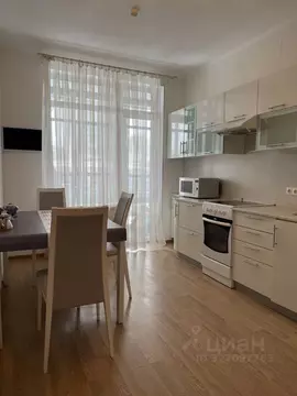 2-к кв. Санкт-Петербург ул. Адмирала Трибуца, 7 (60.0 м)