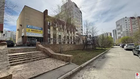 Помещение свободного назначения в Челябинская область, Челябинск ул. ...