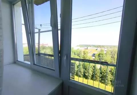 3-к кв. Ярославская область, Рыбинск просп. Серова, 5 (59.0 м)