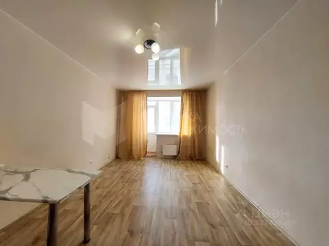 Студия Тюменская область, Тюмень ул. Домостроителей, 26к2 (34.7 м)