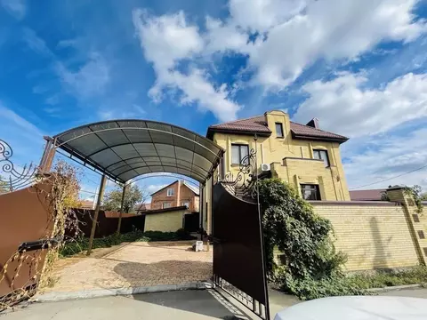 Дом в Ростовская область, Ростов-на-Дону ул. Мадояна, 226А (220 м)