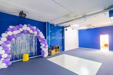 Помещение свободного назначения в Карелия, Петрозаводск Казарменская ...