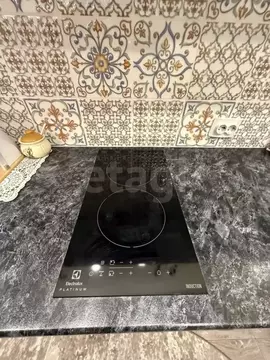 1-к кв. Саратовская область, Энгельс Дубовская ул., 5к2 (39.8 м)