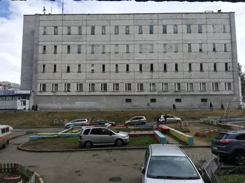 Помещение свободного назначения в Иркутская область, Усть-Илимск ул. ...