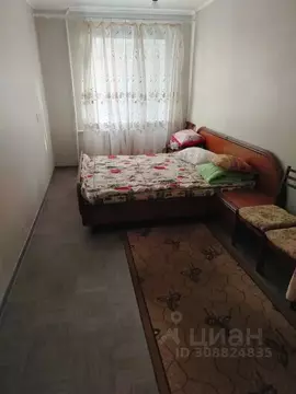 2-к кв. Новгородская область, Старая Русса ул. Александровская, 17 ...