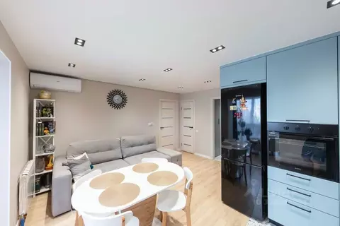 1-к кв. Брянская область, Брянск Западный пер., 1 (45.4 м)