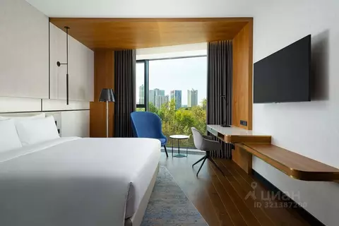 Комната Москва Ленинский просп., 90/3 (28.0 м)