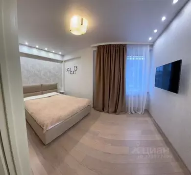 2-к кв. Хабаровский край, Хабаровск Ленинградская ул., 53к2 (70.0 м)