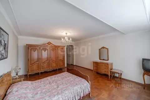 5-к кв. Иркутская область, Иркутск Радужный мкр, 18 (233.8 м)