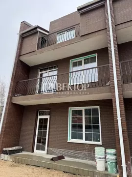 Таунхаус в Ярославская область, Ярославский муниципальный округ, д. ...