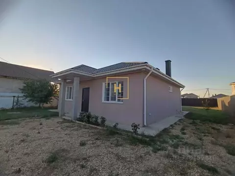 Дом в Крым, Сакский район, с. Уютное ул. Изобильная, 7 (91 м)