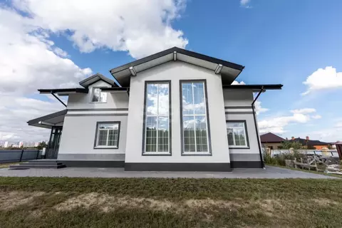 Дом в Тюменская область, Тюмень ул. Волостная (232 м)