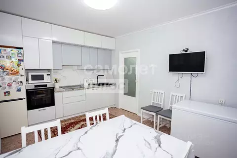 3-к кв. Омская область, Омск ул. 12 Декабря, 1 (77.1 м)