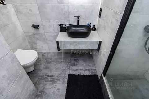 Студия Тюменская область, Тюмень Харьковская ул., 74 (54.0 м)