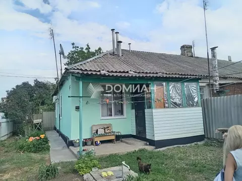 Дом в Ростовская область, Октябрьский район, Коммунарское с/пос, пос. ...