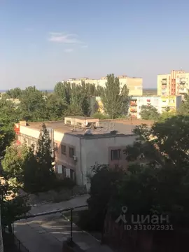 3-к кв. Крым, Щелкино Ленинский район, 49 (70.0 м)
