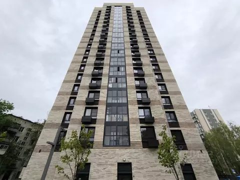 Гараж в Москва 1-я Владимирская ул., 47к1 (13 м)