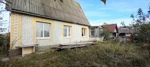 Дом в Брянская область, Жуковский муниципальный округ, пос. Тросна ул. ...
