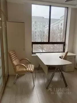 Офис в Москва Большой Саввинский пер., 11 (452 м)