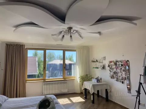 Дом в Ленинградская область, Ломоносовский район, Виллозское городское ...