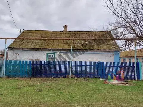 2-к кв. Калмыкия, с. Яшалта ул. Ленина (47.0 м)