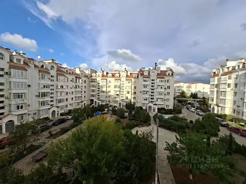 2-к кв. Севастополь просп. Античный, 9 (65.8 м)