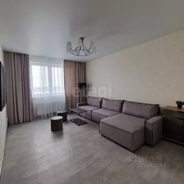 2-к кв. Ямало-Ненецкий АО, Новый Уренгой Созидателей мкр, 5/3 (70.0 м)