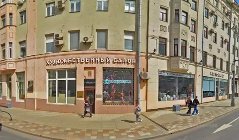 Торговая площадь в Москва 1-я Тверская-Ямская ул., 18 (74 м)