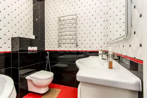 Студия Тюменская область, Тюмень ул. Тимофея Чаркова, 83 (38.2 м)