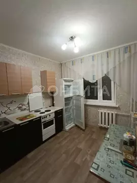 1-к кв. Тюменская область, Тюмень Амурская ул., 152 (34.0 м)