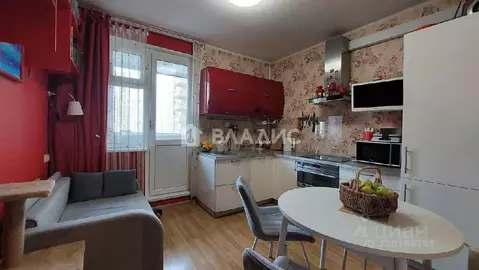 Продается 2-комнатная квартира