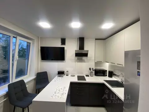 2-к кв. Нижегородская область, Нижний Новгород ул. Максима Горького, ...