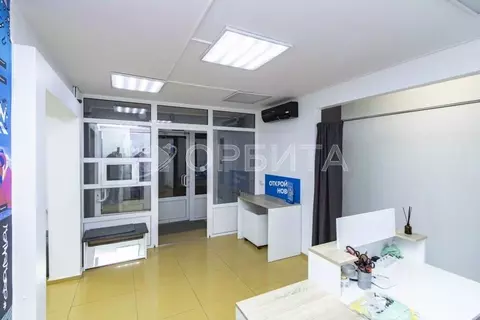 Помещение свободного назначения в Тюменская область, Тюмень ул. ...