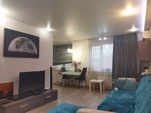 3-к кв. Волгоградская область, Волгоград ул. 8-й Воздушной Армии, 19 ...