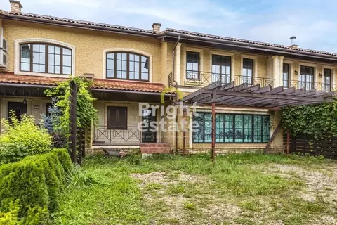 Таунхаус в Московская область, Истра муниципальный округ, д. Новинки, ...