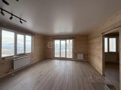 Дом в Бурятия, Тарбагатайский район, Саянтуйское с/пос, с. Нижний ...