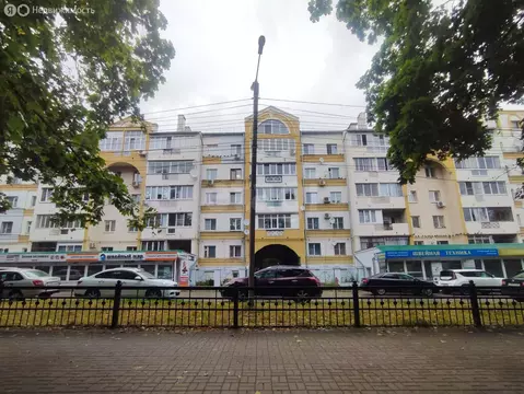 1-комнатная квартира: Калуга, улица Поле Свободы, 129 (49.5 м)