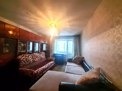 3-к кв. Омская область, Омск Городок Нефтяников мкр, ул. 1-я ...