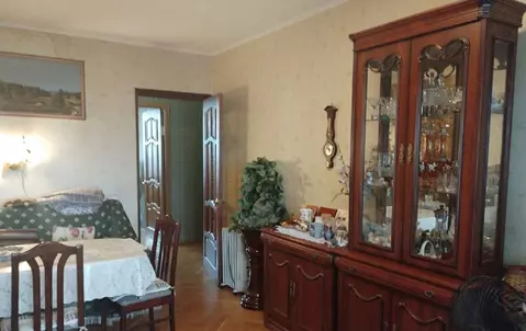 Продается 3-комнатная квартира