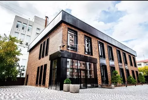 Офис в Тюменская область, Тюмень ул. Республики, 51 (300 м)