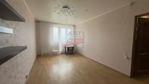 Продается 2-комнатная квартира