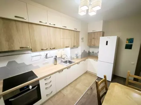 1-к кв. Самарская область, Самара Аэродромная ул., 98А (54.0 м)