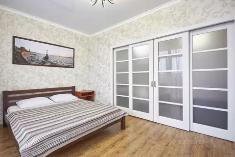 1-к кв. Севастополь ул. Пляж Омега, 4-5 (50.0 м)