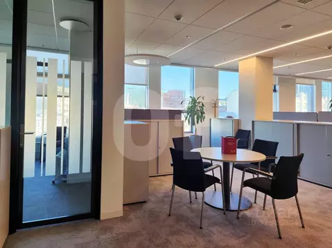 Офис в Москва Валовая ул., 35 (7693 м)
